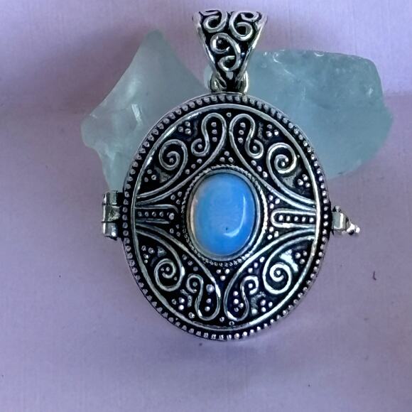 925 Sterling Opalite Pill/Poison/Prayer/Locket  Pendant - Picture 2 of 6